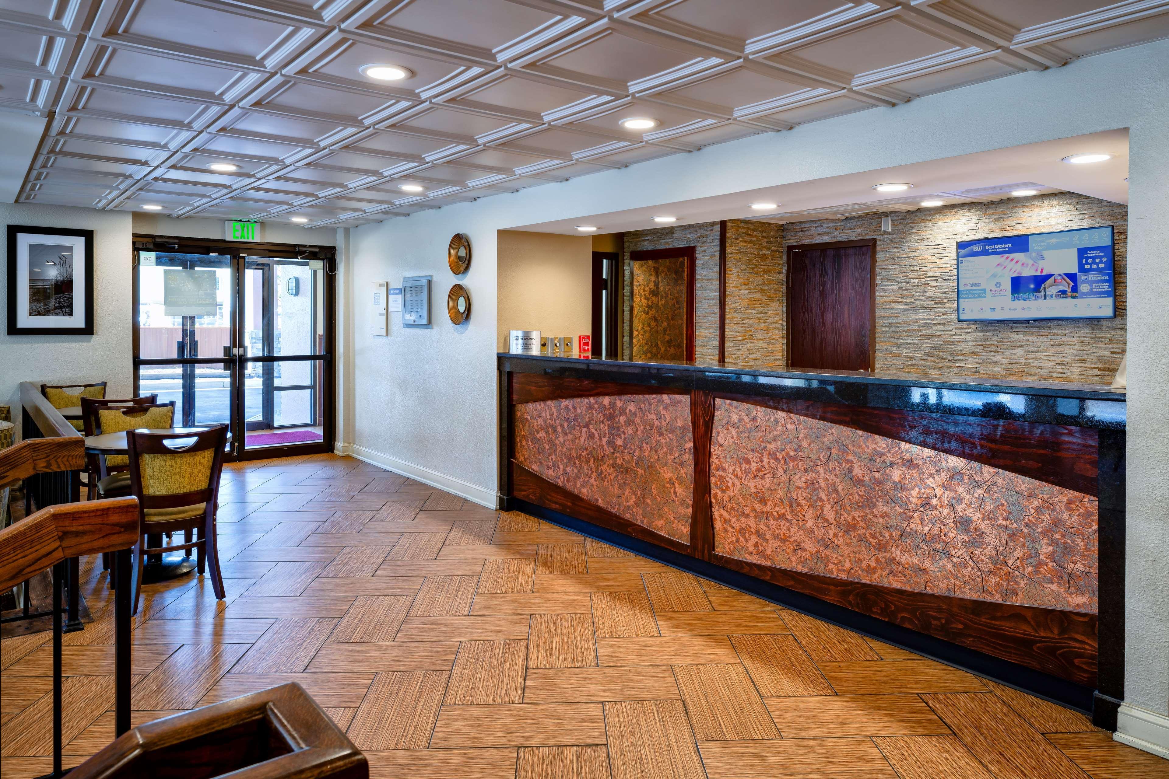 Best Western Salisbury Plaza Экстерьер фото